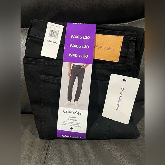 B11.04 NWT Calvin Klein Slim Straight Fit Jean Black W40xL30 - Picture 2 of 4